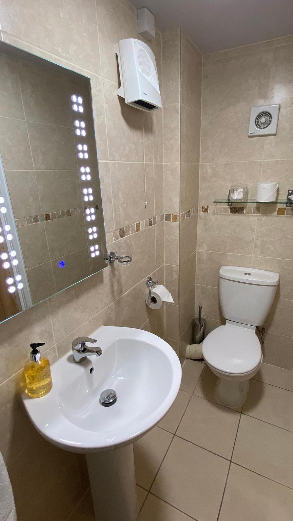 Butterchurn Guest House أوتيربيرن الغرفة الصورة